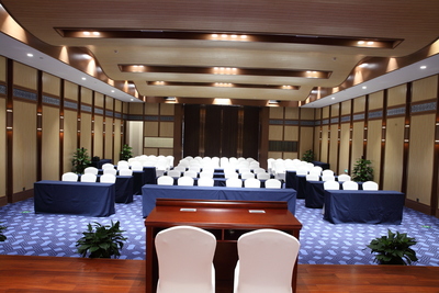 条桌会议厅